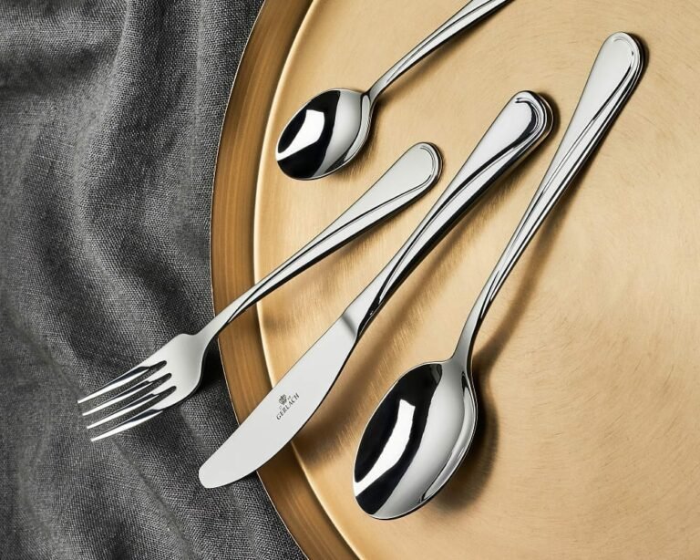 Jak zaaranżować stół w jadalni?